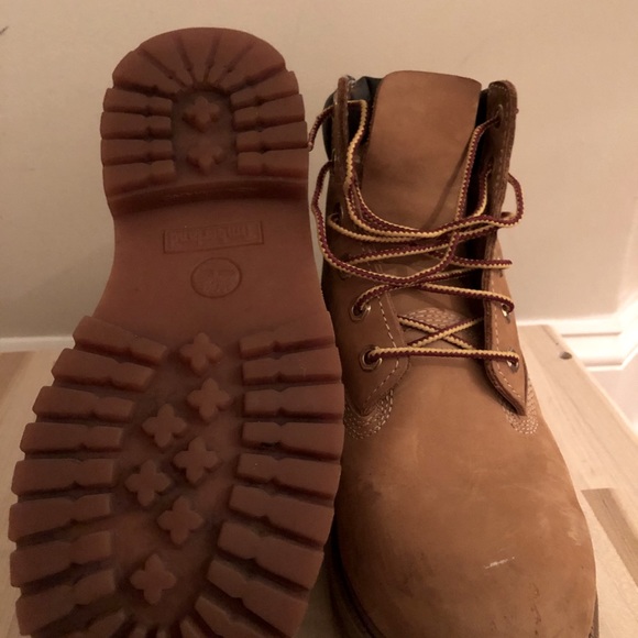 Timberlands - Picture 2 of 2